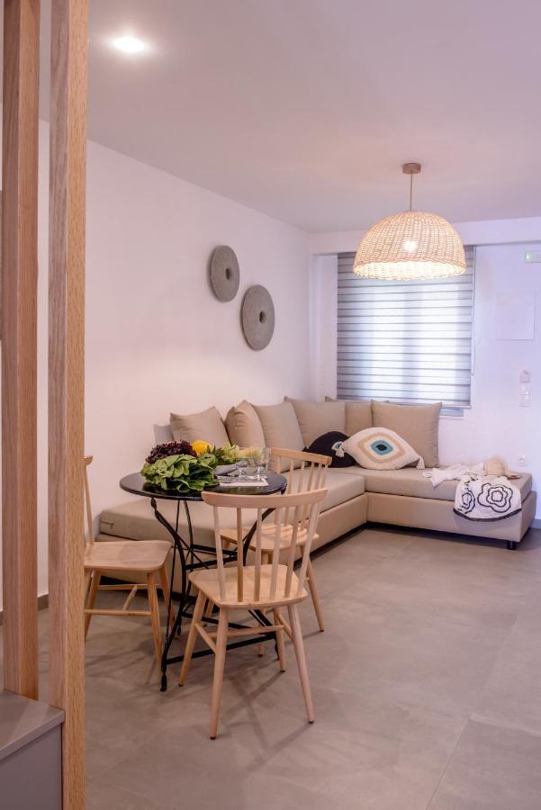 Laia Seafront Luxury Apartments Αγία Πελαγία  Εξωτερικό φωτογραφία