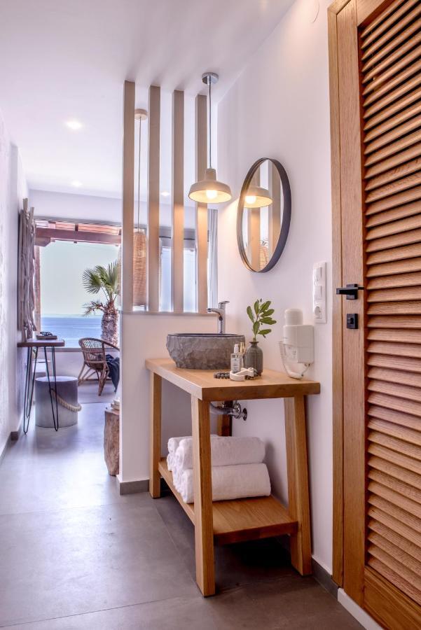 Laia Seafront Luxury Apartments Αγία Πελαγία  Εξωτερικό φωτογραφία