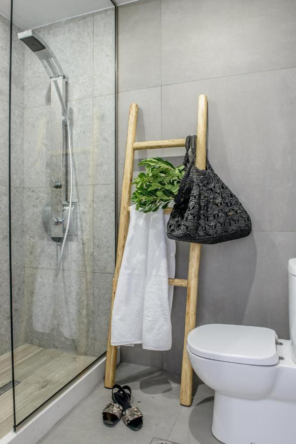Laia Seafront Luxury Apartments Αγία Πελαγία  Εξωτερικό φωτογραφία