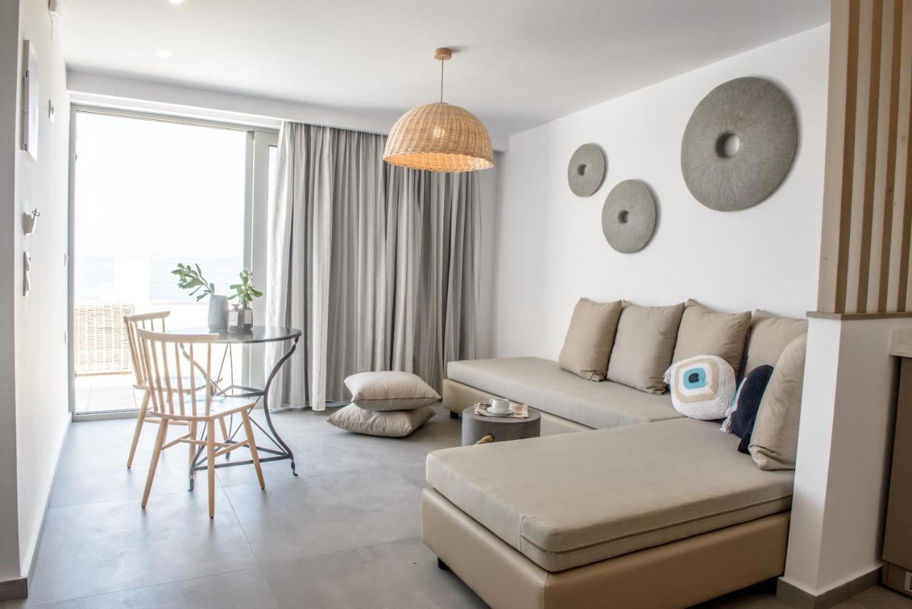 Laia Seafront Luxury Apartments Αγία Πελαγία  Εξωτερικό φωτογραφία